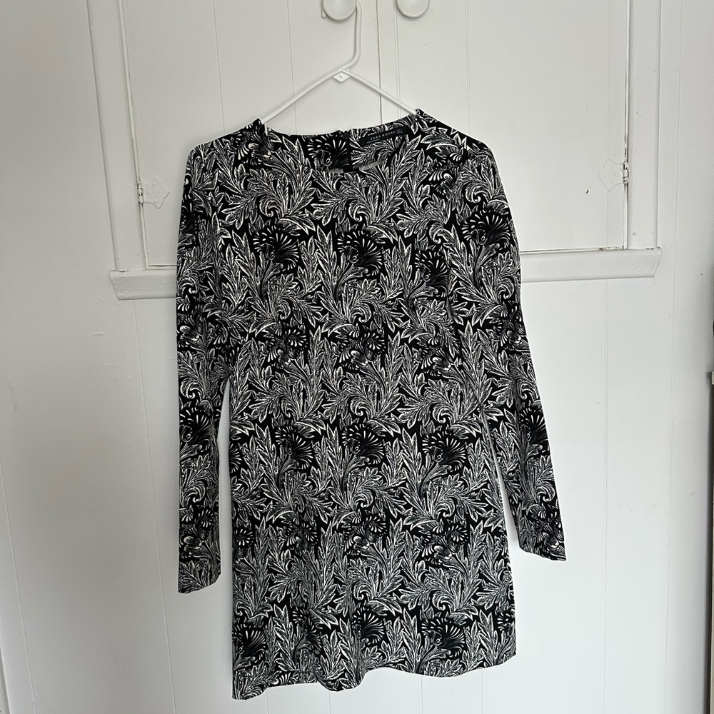 Zara Black and White Floral Long Sleeve Dress